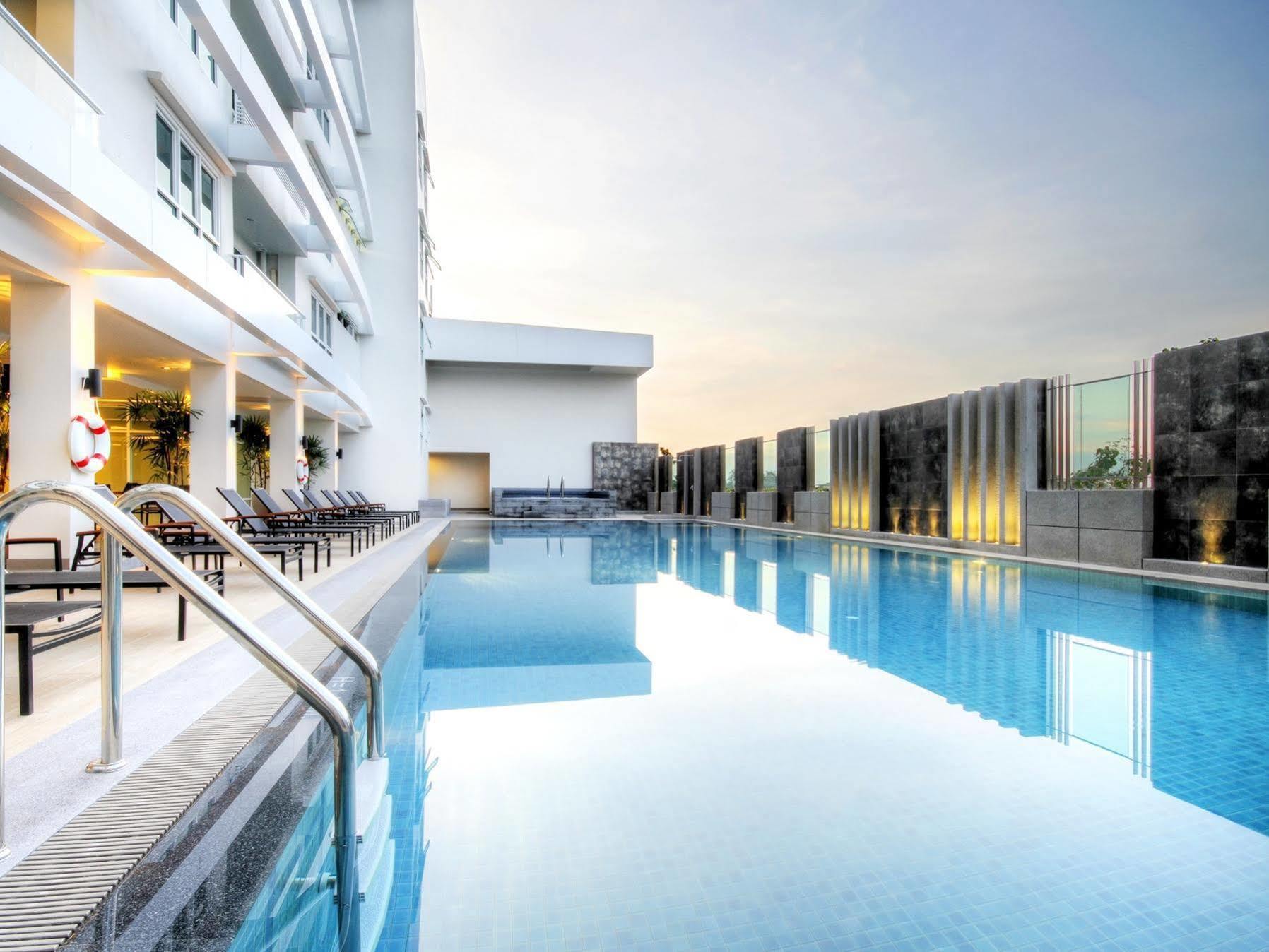 Classic Kameo Hotel & Serviced Apartments, Ayutthaya Ngoại thất bức ảnh